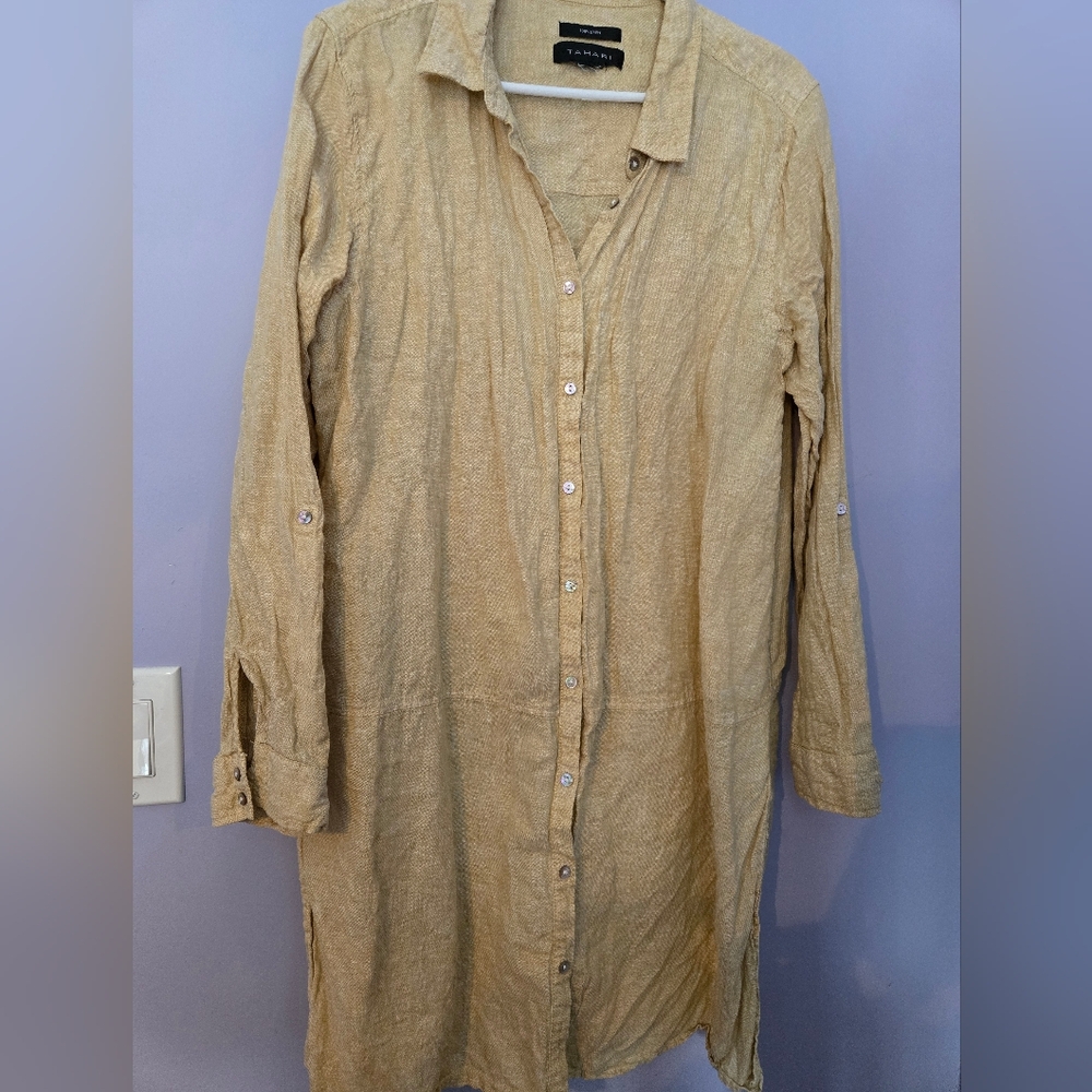 TAHARI 100% Linen Long Blouse